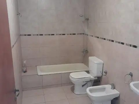 Venta PH de 2 Amb con terraza Mataderos