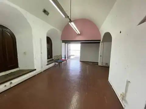 Oficina en Alquiler 50 años