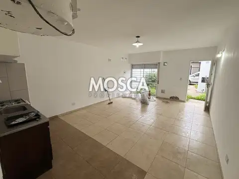 Casa en Alquiler de 1 dormitorio