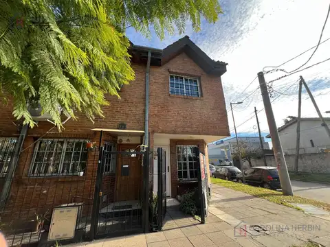 Duplex , 2 dormitorios en San Miguel