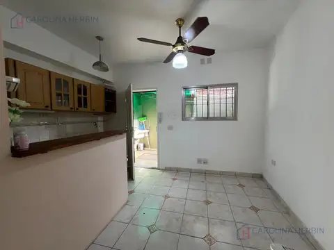 Casa 3 ambientes con 2 baños
