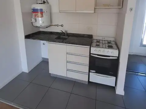 Castellanos 409 , Piso 4