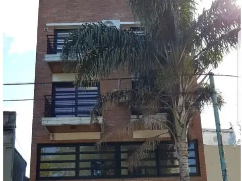 Galpon y oficinas Leer descripción 