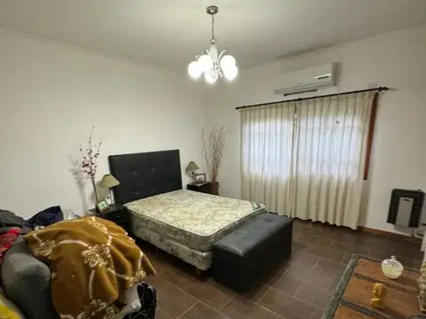 Casa - Venta - Argentina, Los Polvorines - Jose E. Uriburu 496