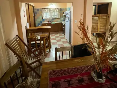 Casa 3 ambientes con 2 baños