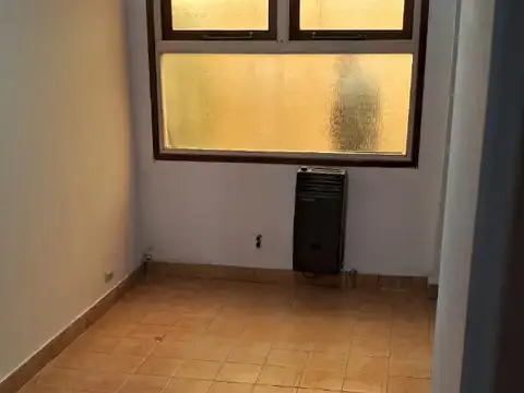 Oficina en Alquiler en Centro, $ 600.000