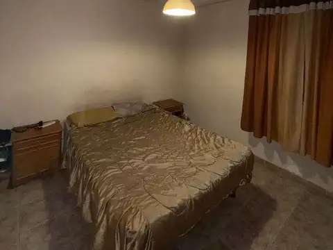 Venta casa con departamento en Godoy Cruz