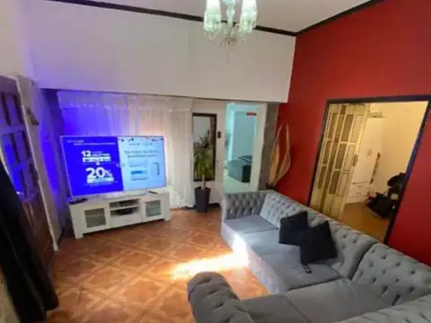 Depto Tipo Casa en Venta de 6 ambientes
