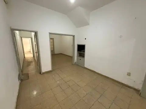 Depto Tipo Casa en Venta de 7 ambientes