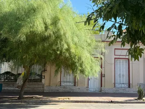 Terreno en Venta en Alberdi, USD 119.000