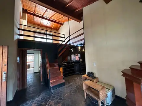 VENTA CASA 4 AMBIENTES QUILMES OESTE