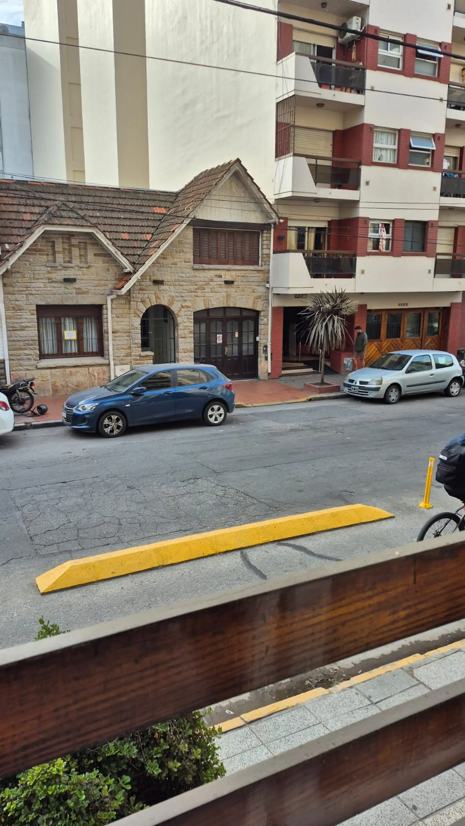 Venta departamento 2 amb. La Perla - Mitre 1200