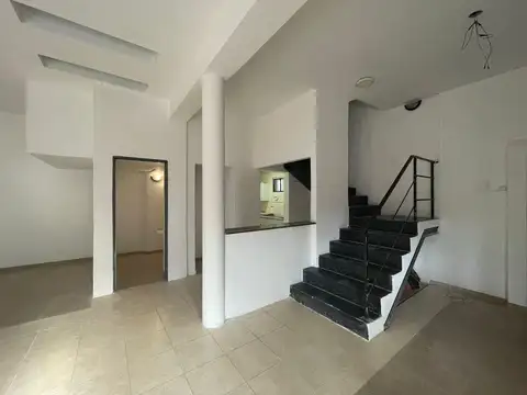 Local en Alquiler en Villa Martelli, $ 950.000