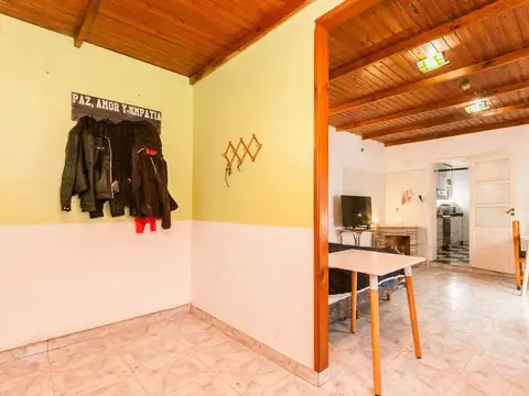 Depto Tipo Casa en Venta en Lanus Oeste, USD 75.000
