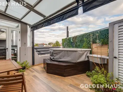 Venta de PH de 3 ambientes en Parque Avellaneda con quincho y jacuzzi