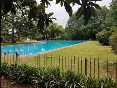 Terreno en Venta en Larena Country Club, USD 18.000