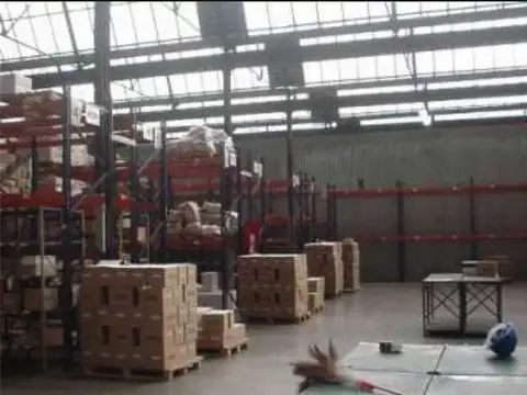 Establecimiento industrial. Sup. 13.000 m2 totales. en CABA. Excelente ubicación