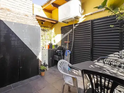 Casa 3 ambientes con 2 baños