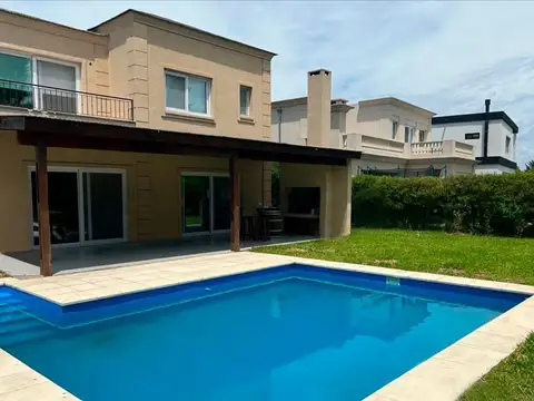 Casa en Venta, Barrio Castaños, Nordelta