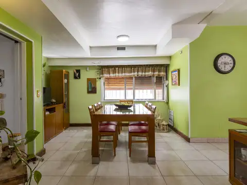 Casa en Venta en Castelar Norte, USD 389.000