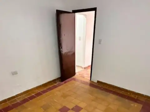 Casa en Alquiler en Villa El Libertador, $ 650.000