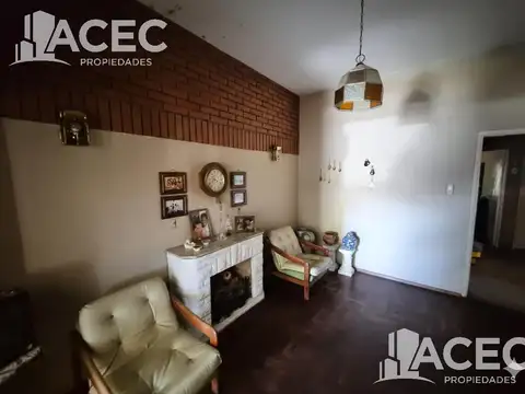 Venta -Casa - barrio Jorge Cura - Parque Casado