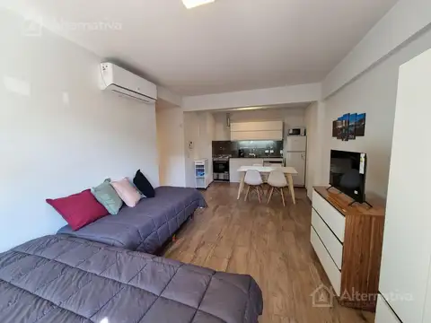 Gascon 100 1° - entre Lezica y Av. Rivadavia