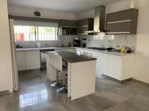 CALLE 122   2000 , Piso 1