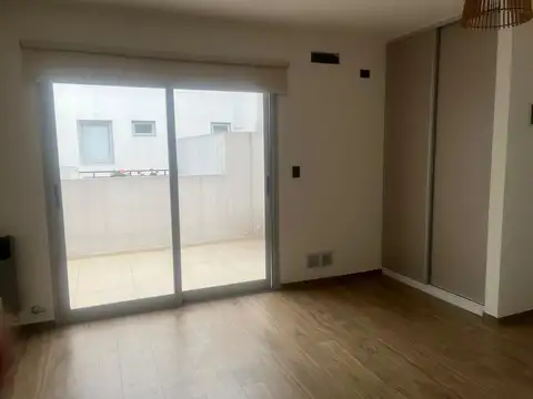 ALQUILER MONO CON PATIO Y AMENITIES VILLA G. MiTRE