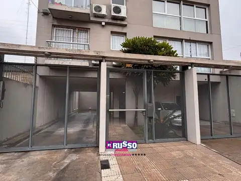 EIZAGUIRRE, DR. E. 2700