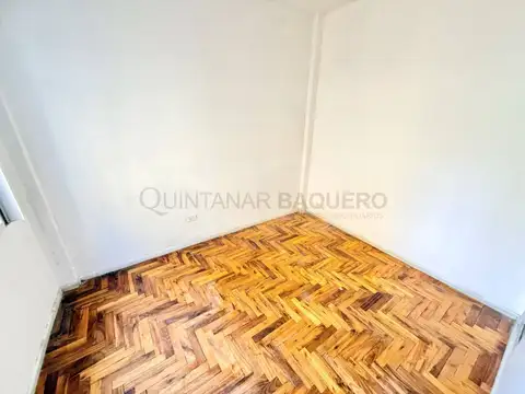 Depto Tipo Casa en Alquiler de 2 ambientes