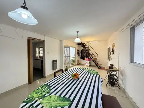 Casa 4 ambientes con 1 baño