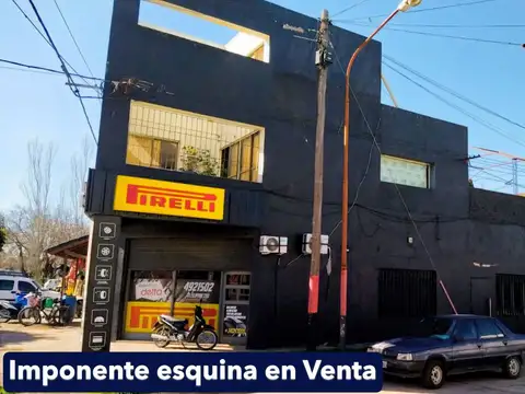 Av Filippini y G Spano, Imponente esquina en Venta - V G Galvez