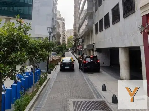 Cochera en venta - 17mts2 - Retiro