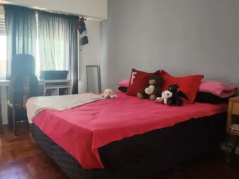 Casa 6 ambientes con 3 baños