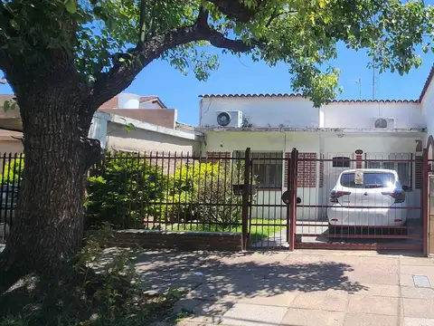 Casa  en Venta en Boulogne, San Isidro, G.B.A. Zona Norte