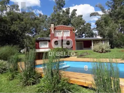 Casa en Chacras del Paraná