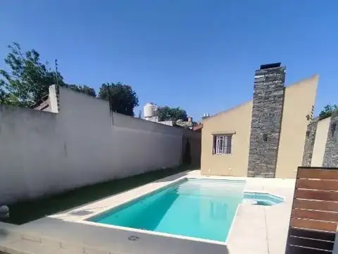 Casa 550mts Fondo Piscina Cochera Vs Autos Venta Ramos Mejia