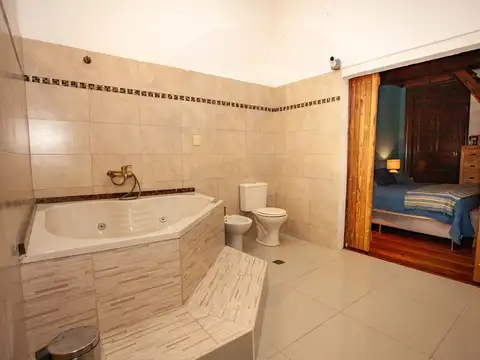 ALQUILER CASA   EN CENTRO  3 DORMITORIOS