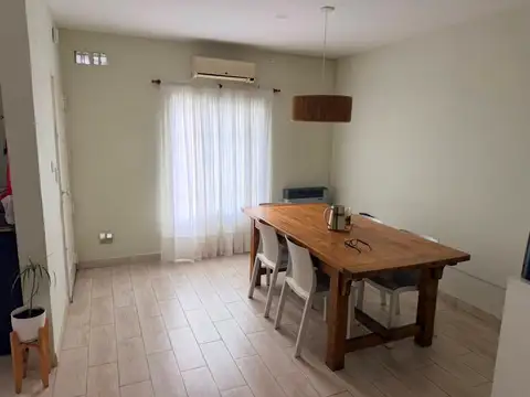 Casa en Alquiler en Lujan, $ 900.000