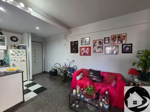 Depto Tipo Casa en Venta en Parque Chacabuco, USD 62.000