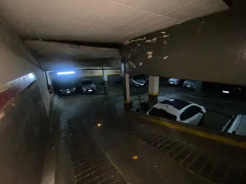 Venta Estacionamiento/Negocio/Deposito Chacarita