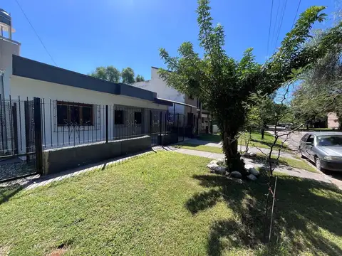 CASA + DPTOS A LA VENTA SAN ANTONIO A METROS DE VALPARAISO 