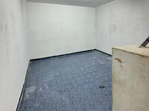 Local en Venta en Almagro, USD 70.000