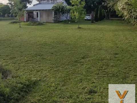 Casa en venta - 2 Dormitorios 1 Baño - 3000mts2 - Cazon