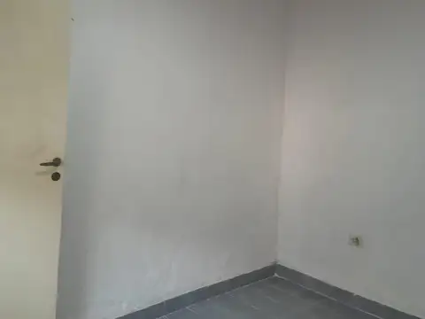 Depto Tipo Casa en Alquiler en Beccar, $ 400.000