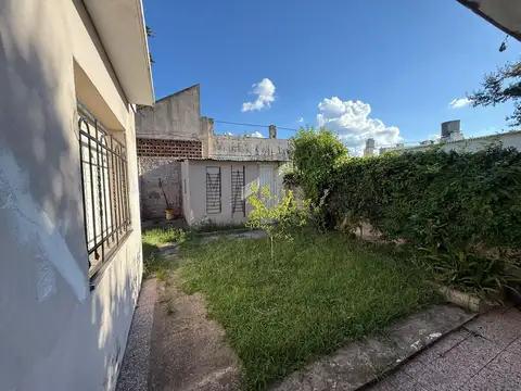Casa en Venta en Alberdi, USD 65.000