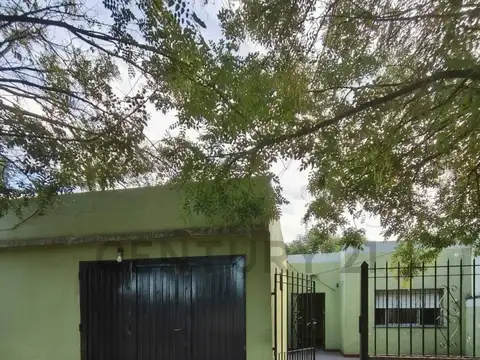 VENTA DE CASA EN SAN VICENTE- UBICACION CENTRICA