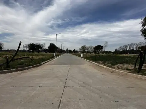Terreno en Venta en Villa Eucarística, USD 120.000