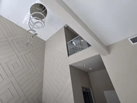 Departamento en Alquiler en Lanus Oeste, $ 2.800.000